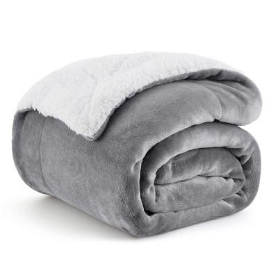 Bedsure | Solid Faux Shearling Fleece Blanket Warm Soft and Stylish