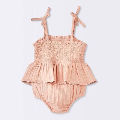 Baby Girls' Crochet Romper - Cloud Island™ Pink 3-6M